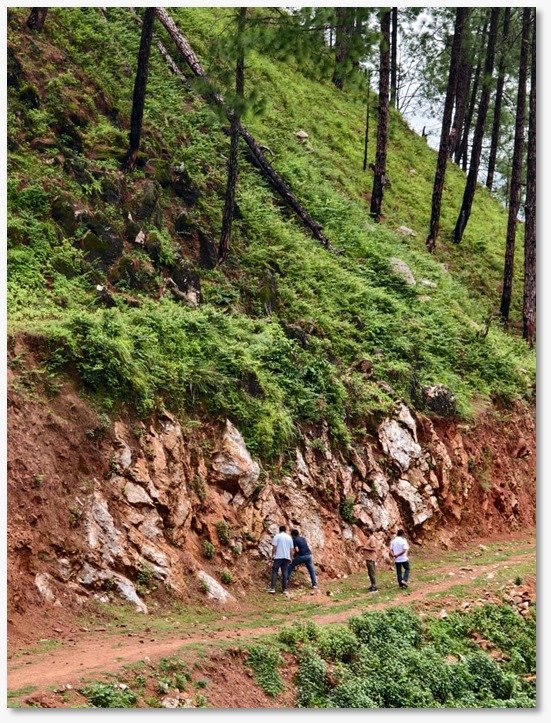 Barite exploration site photo 1